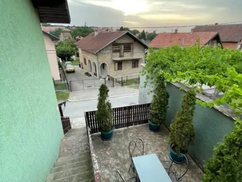 Prodaja, kuća, 180m², Sremska Kamenica, Petrovaradin - image 20