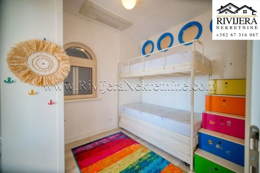 Sale, two bedroom apartment, 80m², Luštica Bay, Tivat