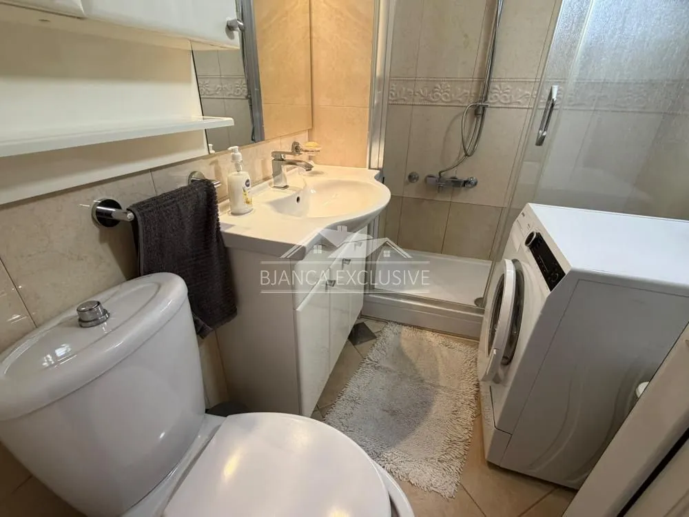 Sale, four bedroom apartment, 79m², Čukarica, Beograd