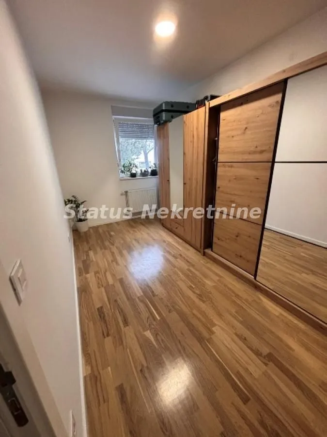 Prodaja, četvorosoban stan, 82m², Telep, Novi Sad Sve Podlokacije