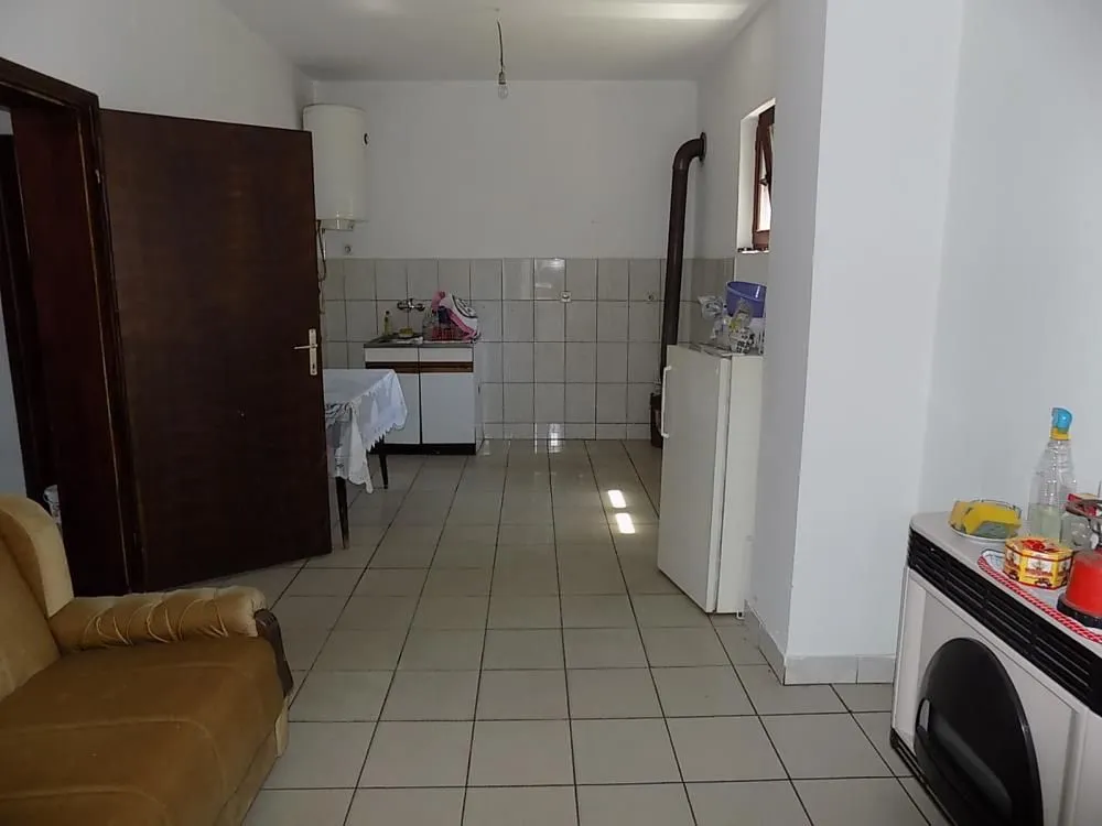 Sale, office space, 100m², Centar, Jagodina