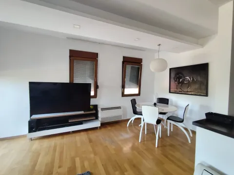 Rent, two bedroom apartment, 72m², Momišići, Podgorica - image 3