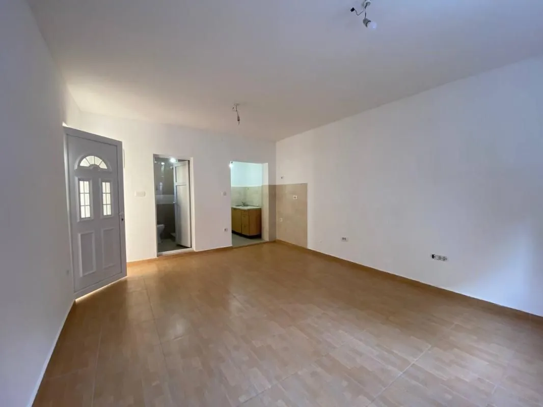 Sale, office space, 27m², Gorica C, Podgorica