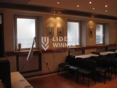 Izdavanje, poslovni prostor, 175m², Stari Grad, Beograd - image 5