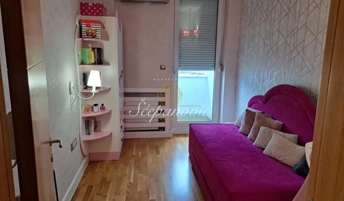 Prodaja, trosoban stan, 87m², Nova Detelinara, Novi Sad Sve Podlokacije