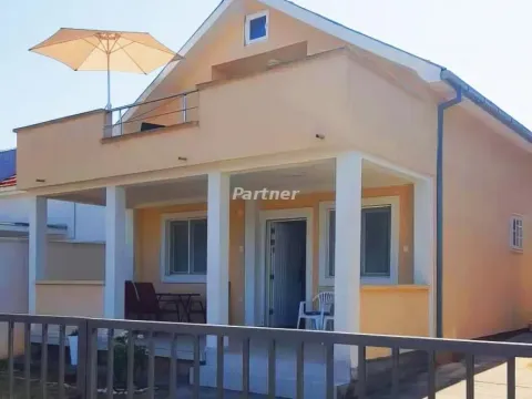 Prodaja, kuća, 130m², Bar, Crna Gora