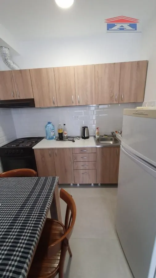 Izdavanje, jednosoban stan, 30m², Adice, Novi Sad Sve Podlokacije