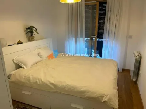 Rent, three bedroom apartment, 90m², Tašmajdan, Palilula Sve Podlokacije - image 8