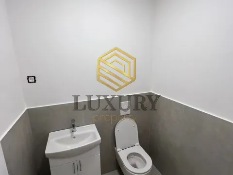 Rent, office space, 95m², City Kvart, Podgorica - image 7