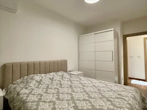Izdavanje, dvosoban stan, 70m², Master Kvart, Podgorica - image 20