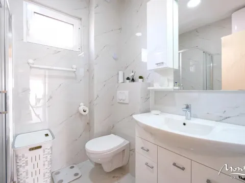 Prodaja, dvosoban stan, 66m², Tivat, Crna Gora - image 15