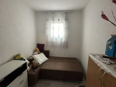 Sale, house, 300m², Ćuprija, Srbija - image 3