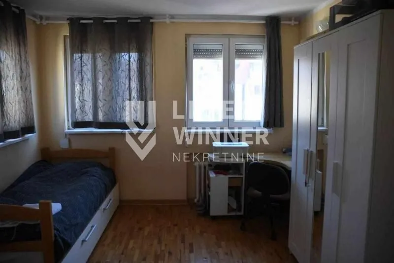 Sale, four bedroom apartment, 102m², Retenzija, Beograd