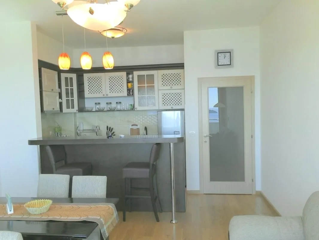 Sale, three bedroom apartment, 98m², Bečići, Budva