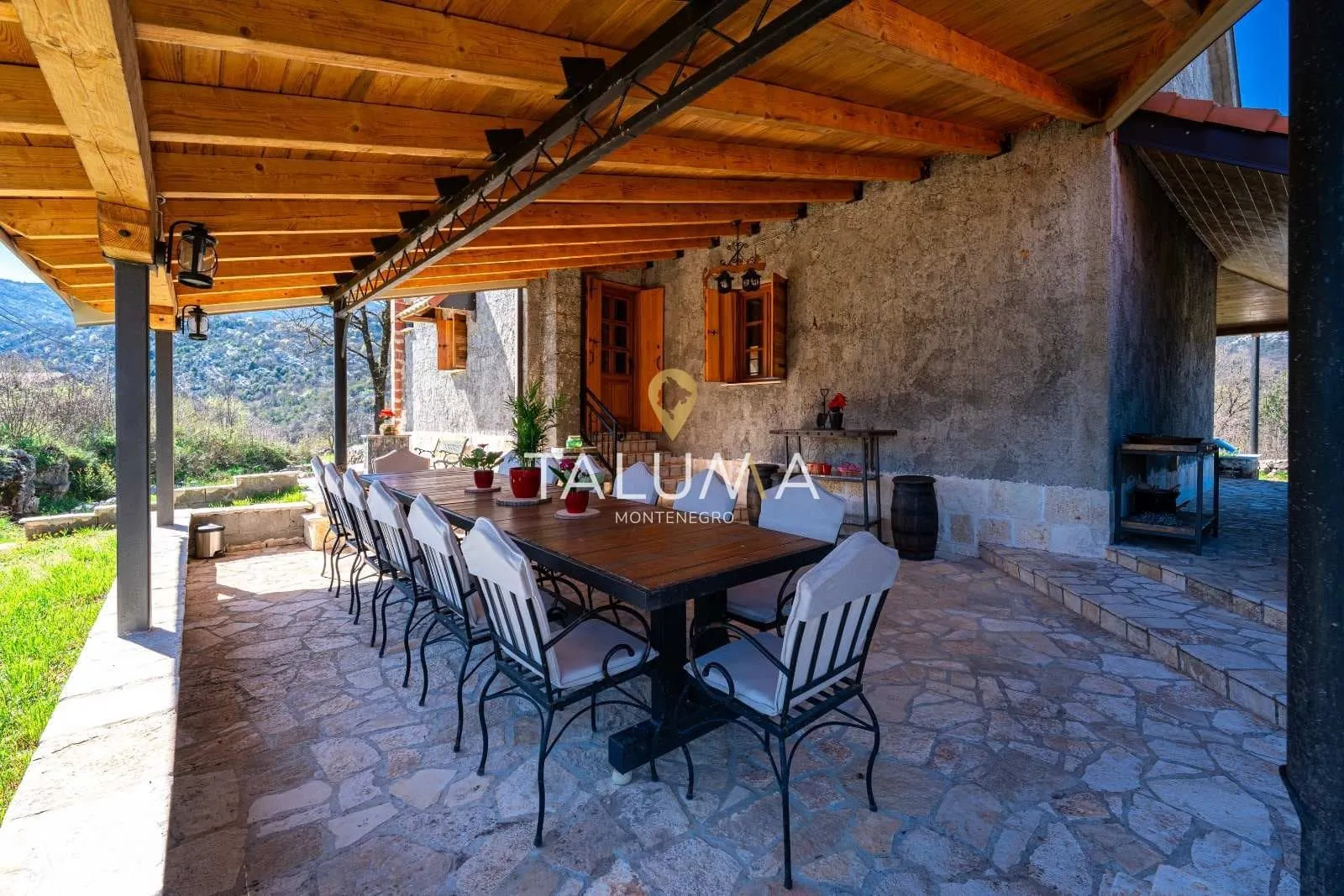 Rent, house, 190m², Rijeka Crnojevića, Cetinje