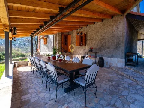 Rent, house, 190m², Rijeka Crnojevića, Cetinje - image 3