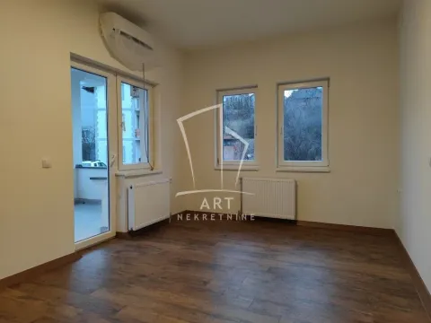 Izdavanje, kuća, 600m², Višnjička Banja, Palilula Sve Podlokacije - image 15