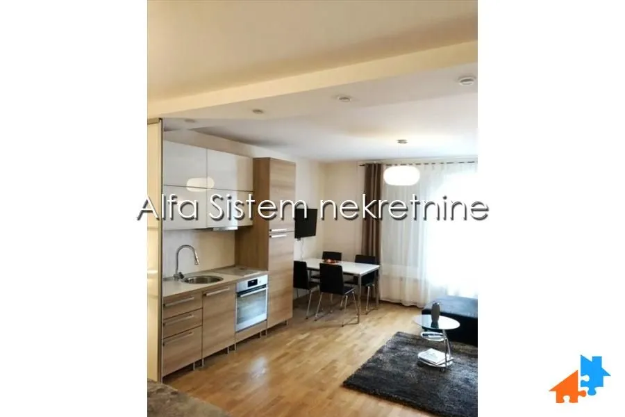 Izdavanje, jednosoban stan, 38m², Stari Grad, Beograd
