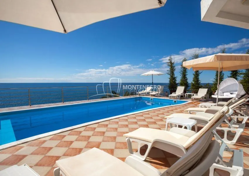 Sale, house, 505m², Dobra Voda, Budva
