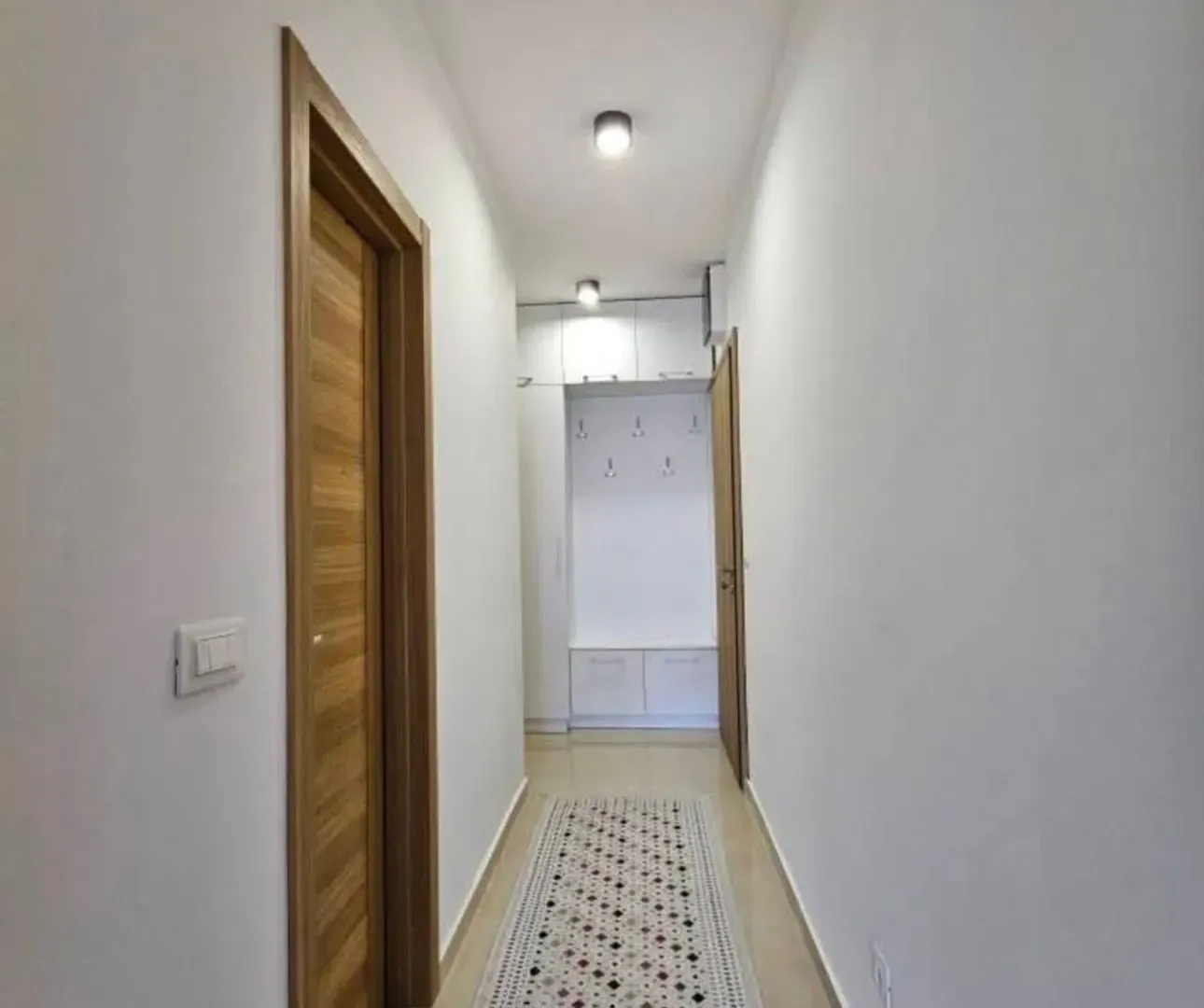 Rent, one bedroom apartment, 42m², Stari Aerodrom, Podgorica
