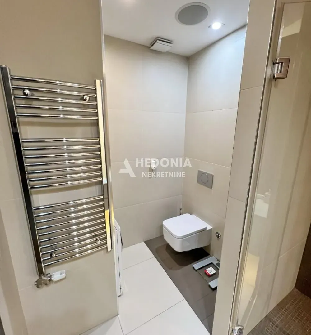 Sale, apartment, 190m², Bezanijska Kosa 2, Bežanijska Kosa Sve Podlokacije