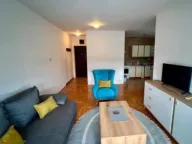 Izdavanje, jednosoban stan, 45m², City Kvart, Podgorica - image 5