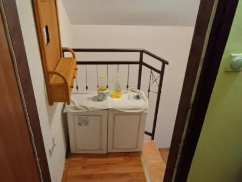 Izdavanje, garsonjera, 22m², Podbara, Novi Sad Sve Podlokacije - image 7