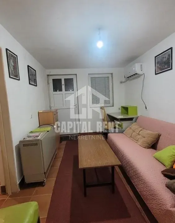 Izdavanje, jednosoban stan, 35m², Čukarica, Beograd