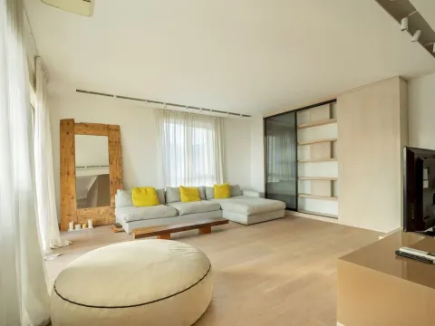 Sale, two bedroom apartment, 138m², Budva, Crna Gora - image 21