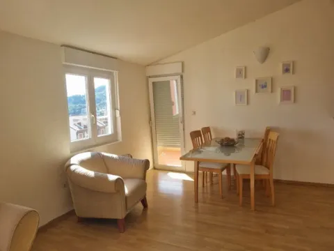 Sale, two bedroom apartment, 57m², Petrovac, Budva - image 2