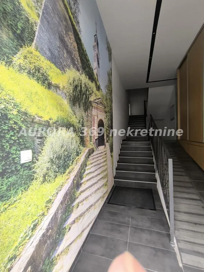 Prodaja, trosoban stan, 71m², Stari Majur, Petrovaradin