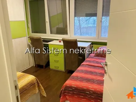 Izdavanje, četvorosoban stan, 83m², Voždovac Sve Podlokacije, Beograd - image 12