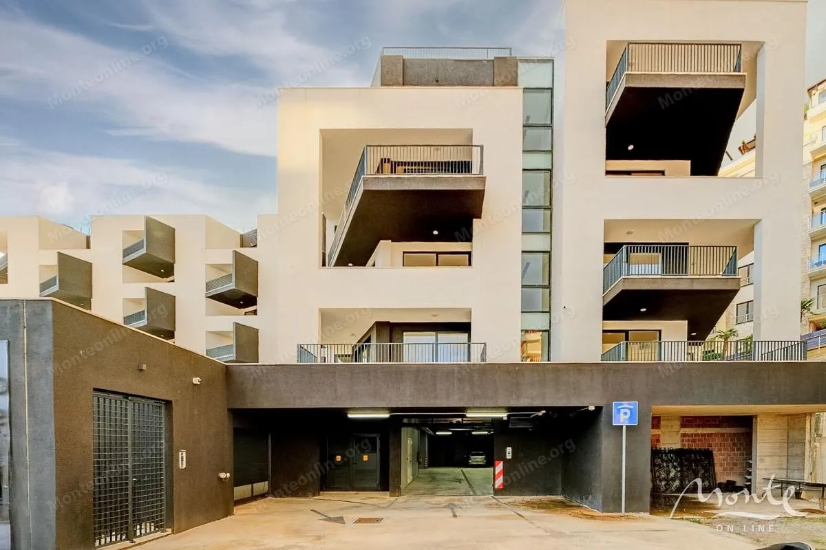 Sale, one bedroom apartment, 58m², Bečići, Budva