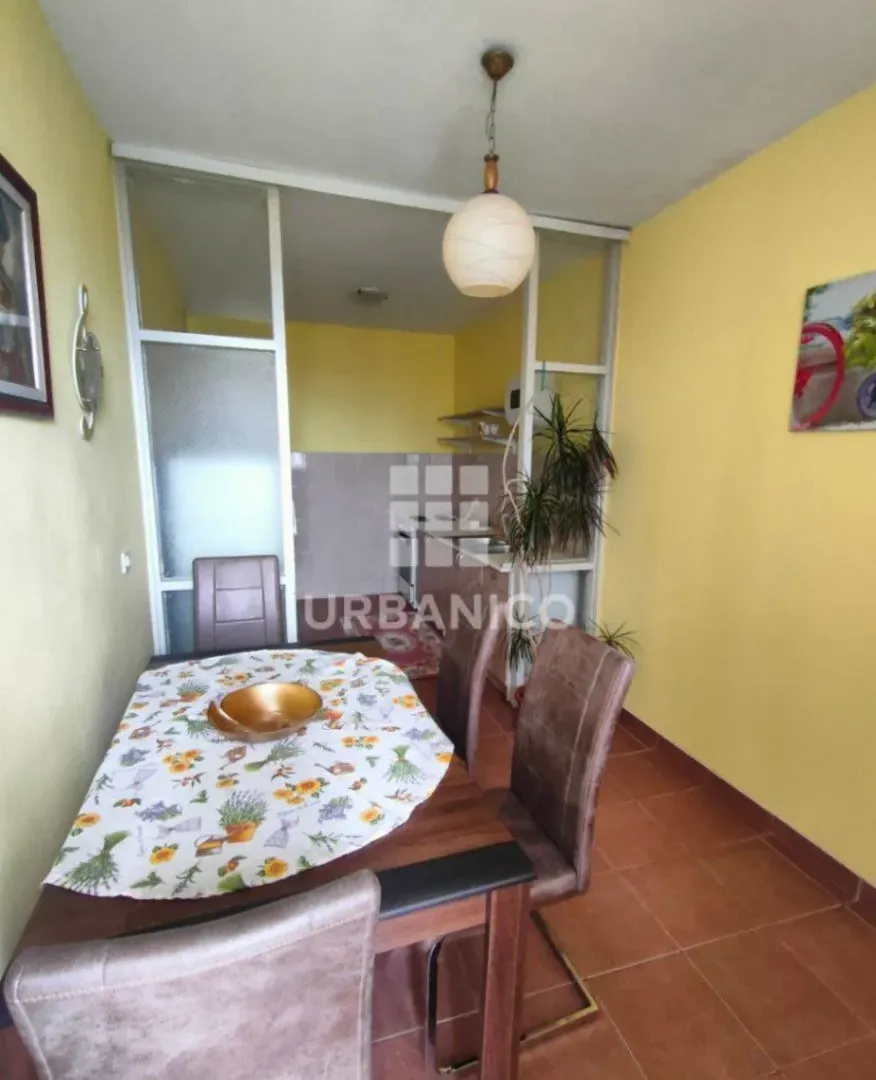 Izdavanje, dvosoban stan, 70m², Gintaš, Podgorica