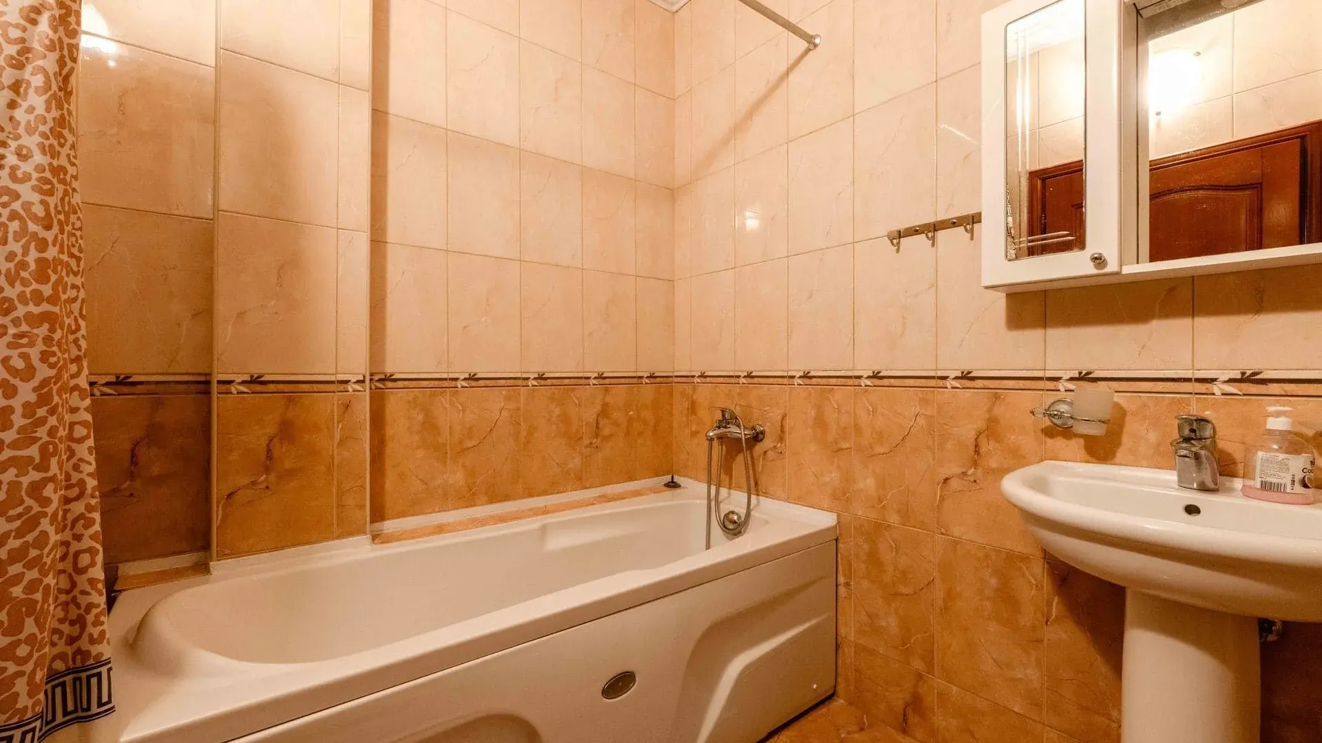 Sale, house, 416m², Utjeha, Bar