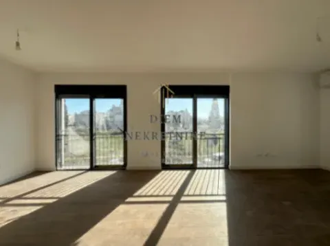 Izdavanje, trosoban stan, 115m², Preko Morače, Podgorica - image 7