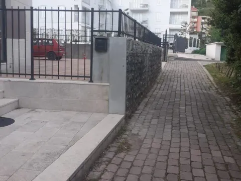 Rent, office space, 80m², Dobrota, Kotor - image 6