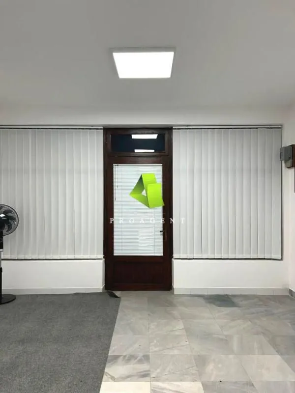 Rent, office space, 40m², Pantelej, Niš