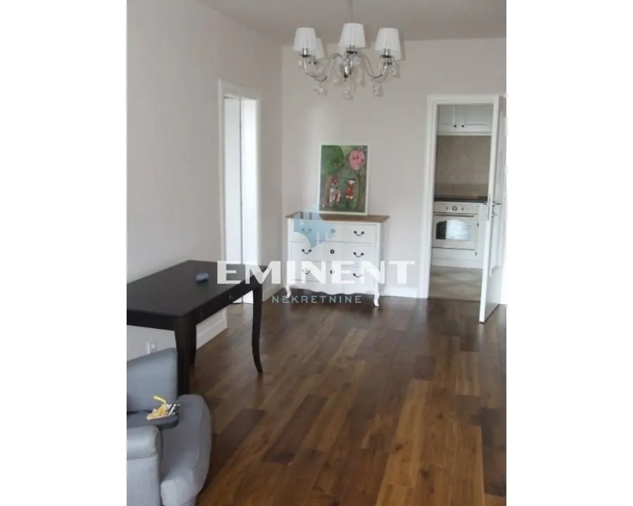 Rent, two bedroom apartment, 65m², Stari Grad, Beograd