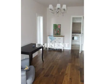Rent, two bedroom apartment, 65m², Stari Grad, Beograd - image 3