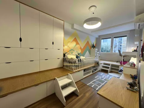 Prodaja, trosoban stan, 122m², Centar, Podgorica - image 12