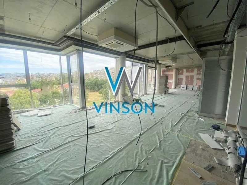 Izdavanje, poslovni prostor, 350m², Liman 3, Novi Sad Sve Podlokacije