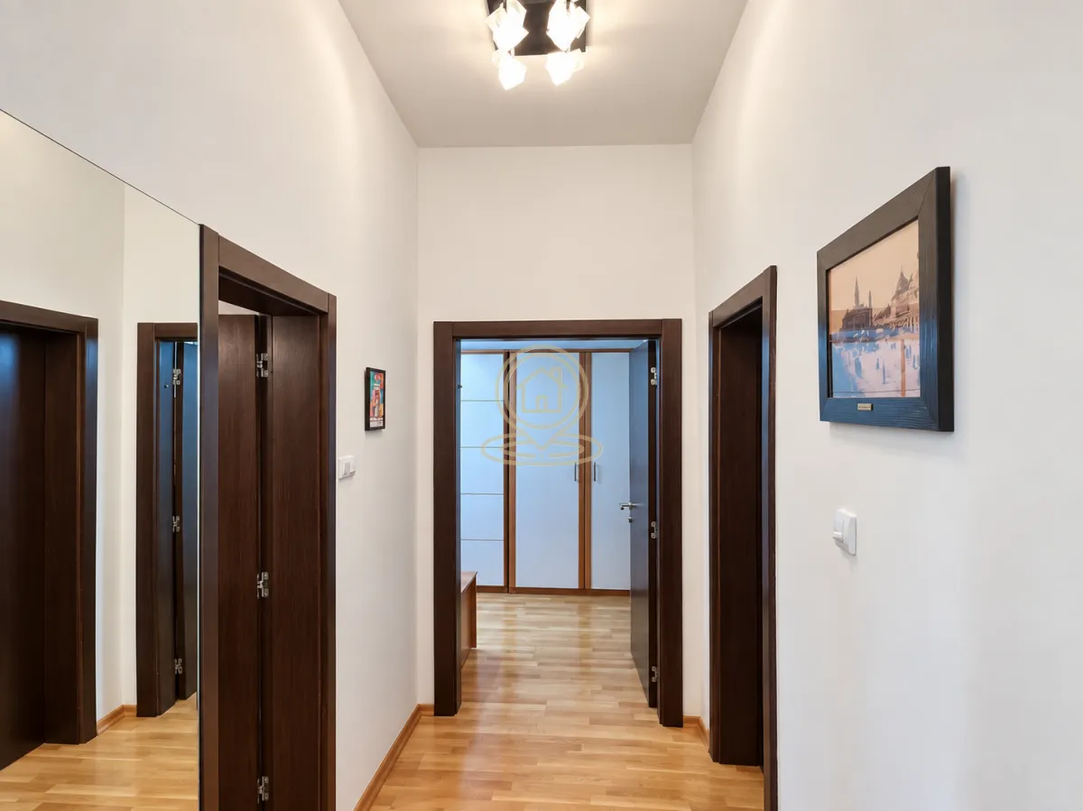 Prodaja, trosoban stan, 59m², Sajmište, Novi Sad