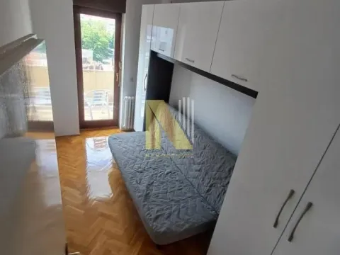 Rent, one bedroom apartment, 43m², Grbavica, Novi Sad Sve Podlokacije - image 9