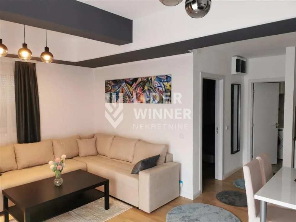 Prodaja, dvosoban stan, 46m², Vojvode Vlahovica, Beograd