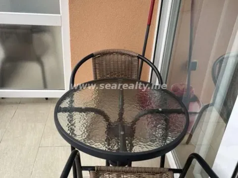 Izdavanje, jednosoban stan, 34m², Centar, Tivat - image 7