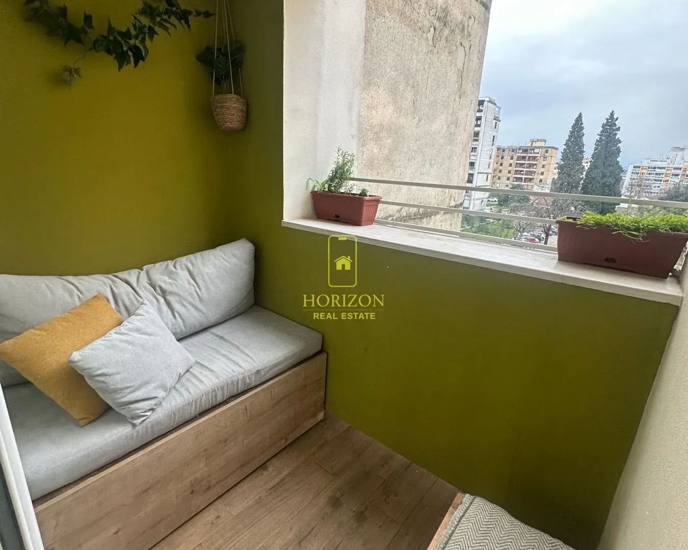 Sale, three bedroom apartment, 89m², Autobuska stanica, Podgorica
