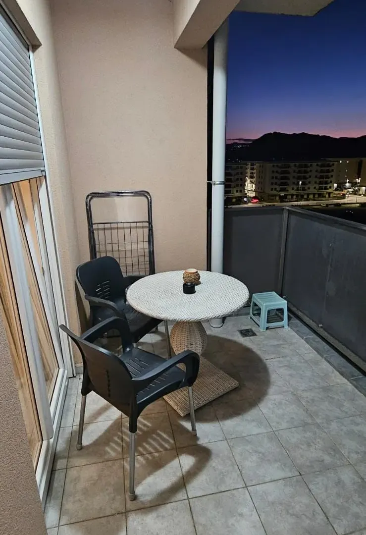 Izdavanje, jednosoban stan, 47m², City Kvart, Podgorica