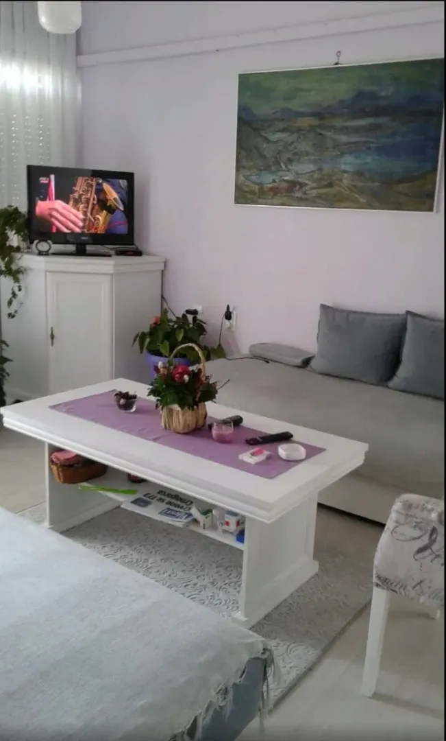 Prodaja, dvosoban stan, 67m², Centar, Tivat
