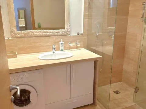 Sale, two bedroom apartment, 85m², Rozino, Budva - image 6